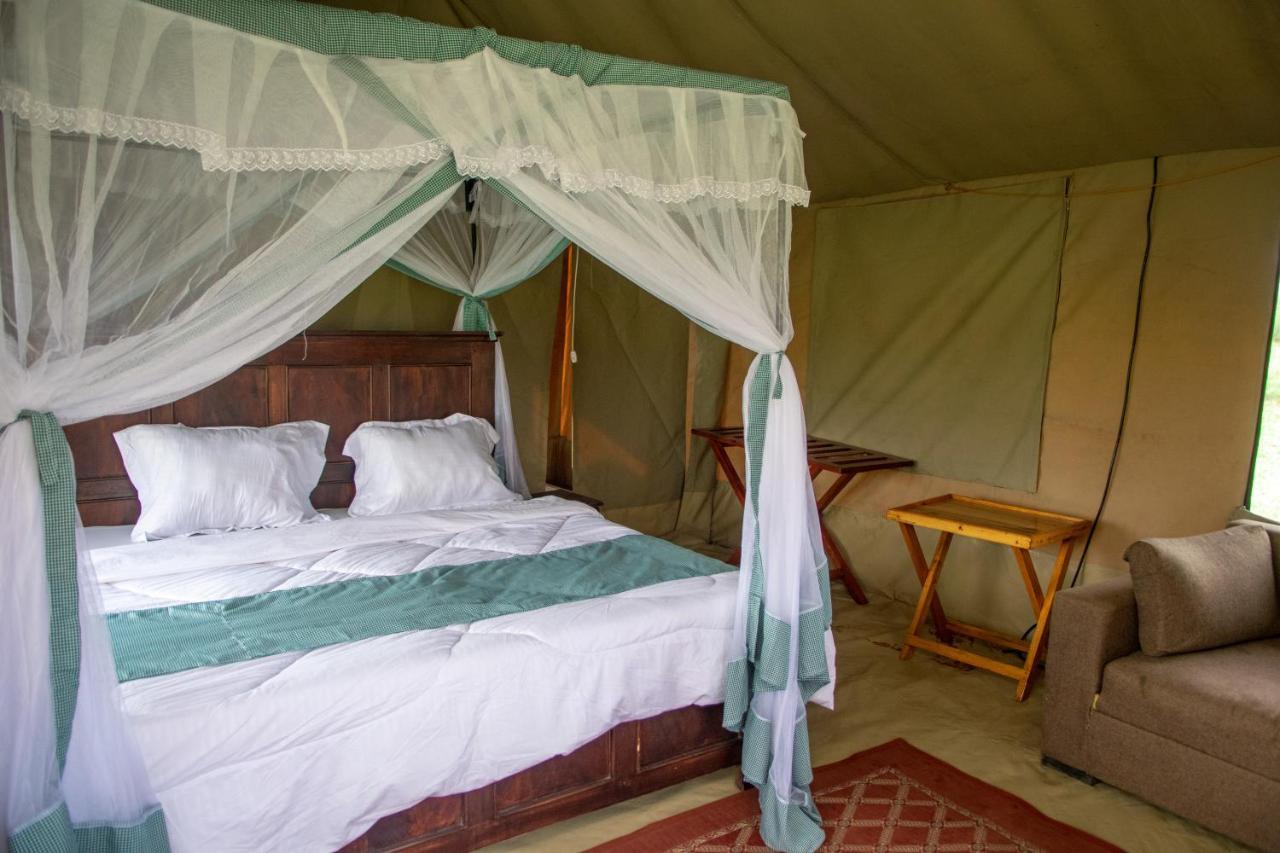 Serengeti Kamwene Mnyalukolo Tented Camp Nyabogati Bagian luar foto